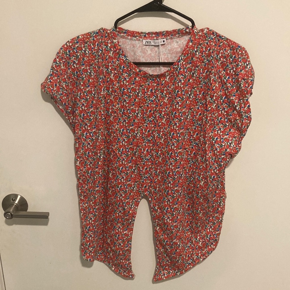 Floral Zara tshirt